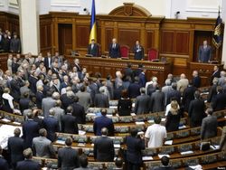 Завтра Верховная Рада Украины может распустить парламент Крыма 