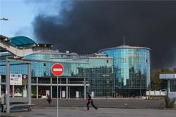 Если сдадим аэропорт в Донецке, рухнет вся линия обороны – военные эксперты