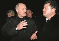 Киев пригласил Александра Лукашенко на инаугурацию Порошенко