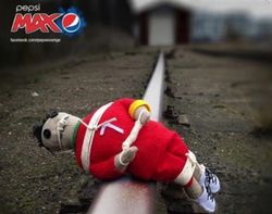 Pepsi извинилась перед футболистом Роналду за рекламу с куклой вуду  