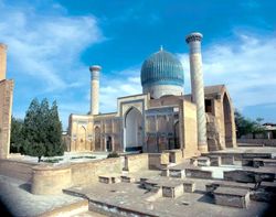 За религиозные преступления в Узбекистане карают тяжелым трудом – IWPR