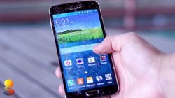 Samsung GALAXY S5 выдержал падение с балкона на бетон  