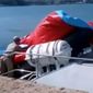 Украинец 3 дня дрейфовал в море на надувном батуте