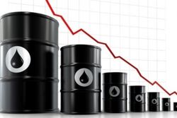 Цена на нефть падает из-за избытка ОПЕК