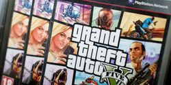 За первый день продаж игры GTA V сборы составили 800 млн. долларов