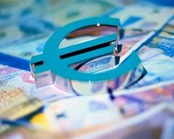 Курс евро на Forex понижается к доллару перед данными по инфляции