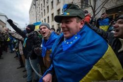 Евромайдан отметит Новый год установкой палаток возле администрации Януковича