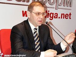 Сергей Пашинский уходит с должности главы АП