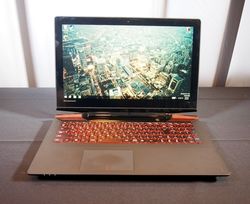 Ноутбук Lenovo Ideapad Y700-15ISK станет находкой для геймеров