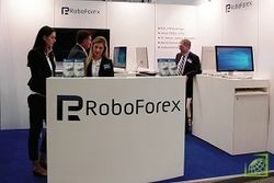 RoboForex принял участие в выставке «World of Trading 2016» 