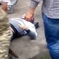 Охранник Яроша ранил таксиста за отказ отвечать на «Слава Украине!»