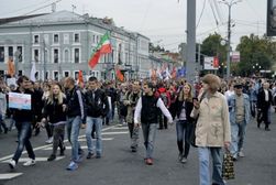 Вместо снижения штрафов Дума решила сажать за акции протеста