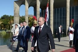 Путин ищет в БРИКС защиту от санкций Запада