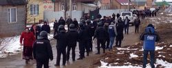 Для усмирения цыган в Тульской области направили сотни силовиков