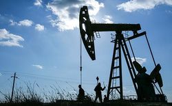 Аналитики Raiffeisen прогнозируют 84 доллара за баррель нефти в 2017 году