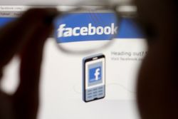 На Facebook подали в суд за просмотр личной переписки