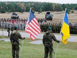 США должны предоставить Украине оборонительное оружие – экс-глава ЦРУ Панетта