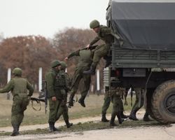 Российские военные оккупируют частные объекты на Херсонщине