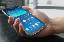 Galaxy Round от Samsung – пробная версия гибкого смартфона  