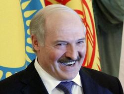 Лукашенко назвал идею федерализации Украины идиотизмом