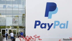 QIWI и PayPal прекратили обслуживание счетов "РосУзника"