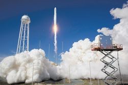 Успешный старт ракеты Antares - возрождение космической отрасли России