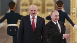 Вместо кредита Лукашенко получил от Путина орден