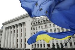 Отмена Россией ЗСТ с Украиной нарушает Минские соглашения – Еврокомиссия