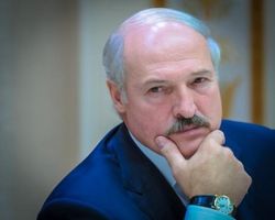 Лукашенко не стал демократом, просто ЕС сменил критерии – эксперты