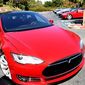 Электромобиль Tesla установил новый рекорд – 900 км на одной подзарядке