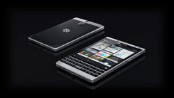 BlackBerry выпустила на рынок квадратный Passport Silver Edition