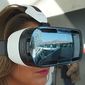 Samsung открыла предзаказы на 3D-очки Gear VR