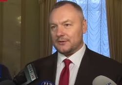 Лишенный мандата депутат предрек власти Порошенко «страшный конец»