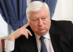 Генпрокурор Пшонка создал группу по контролю за исполнением закона "об амнистии"