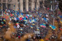 Евромайдан стихийно создали обычные украинцы, а не политсилы – социологи