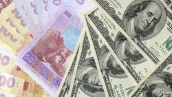 Курс доллара на Форекс вырос на 5,05% к гривне: военные действия в Украине продолжаются