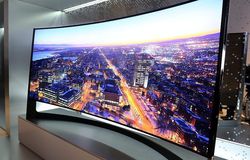 На выставке CES в Лас-Вегасе Samsung and LG презентовали супертелевизоры