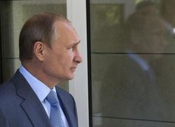 Откат от советских достижений бьет по Путину сильнее, чем слабый рубль 