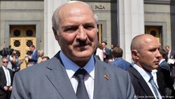 Почему Лукашенко поддерживает новую украинскую власть