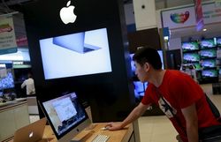 Apple из-за обвала на биржах США потеряла 158 млрд. долларов