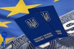 Безвизовый режим для Украины без лишнего шума сдвинули на осень