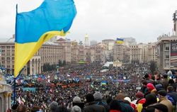 Медведев назвал Евромайдан "внутренним делом Украины", и призвал не вмешиваться