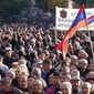 В Армении оппозиция провела многотысячный митинг