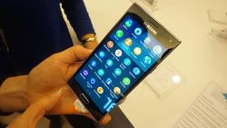 Samsung: на индийский рынок выходит Z1 стоимостью 100 долларов