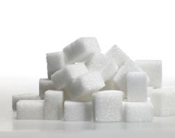 Сахар резко подешевел на мировом рынке