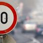 Скорость на дорогах городов и сел Украины понизят до 50 км/ч