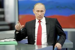 Путин считает проблемой большие долги США