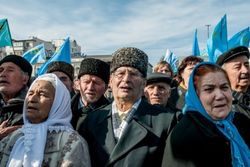 Траурный митинг крымских татар запретили в Севастополе