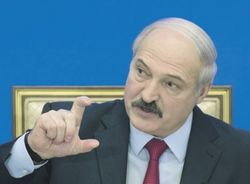 «Белорусская вилка»: Лукашенко атакует Путина, а Кобяков – Медведева