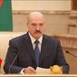 «Русский мир» напугал Лукашенко, но к полной белоруссизации он еще не готов